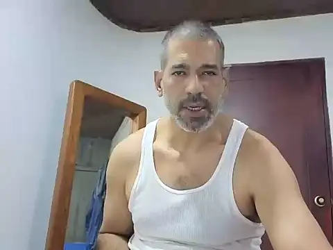 jackbigcock11 webcam