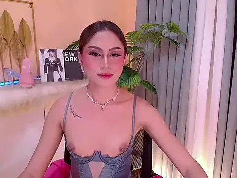 HOTkendraCumXxx webcam