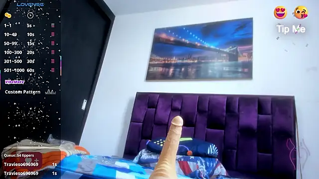 Alicia_Whitee webcam