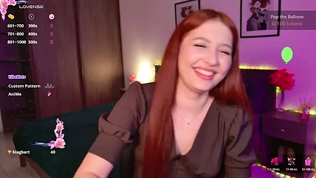 EleanorePeach webcam