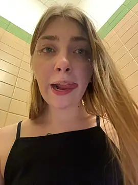 Sunny___Bunny webcam