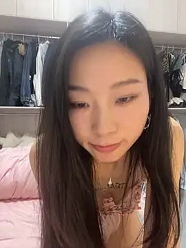 美女XiaoGui10在线直播