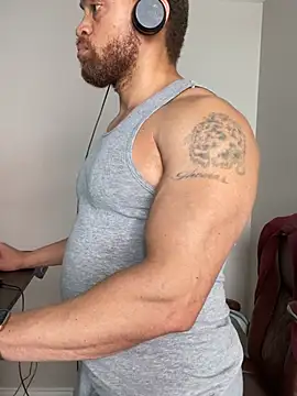 fathero1time - Fathero1time's free webcam - UK Sex Cams