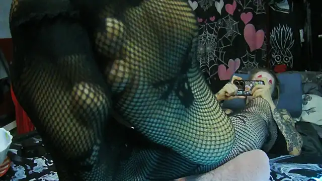 Elven_Damocles webcam