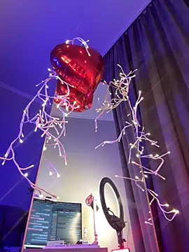 bigJuicyPussy webcam