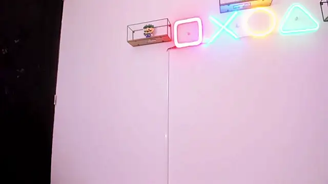 eileen_tanihara webcam