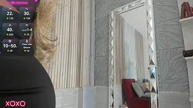 BriannaChelsea webcam