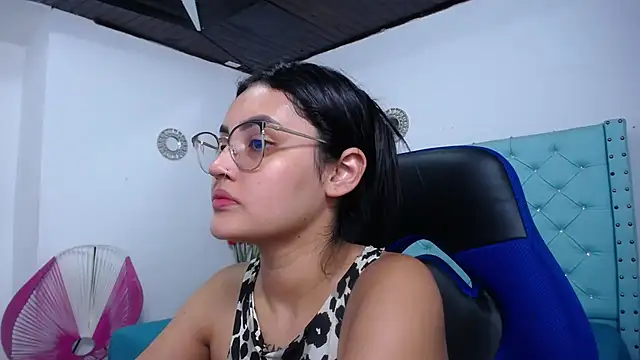 kathe-mills235 webcam