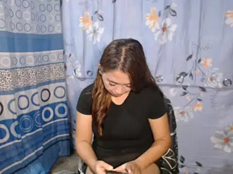 pinay_mayahiga webcam