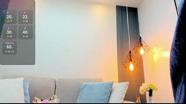 mattilda_18 - Mattilda_18's free webcam - UK Sex Cams