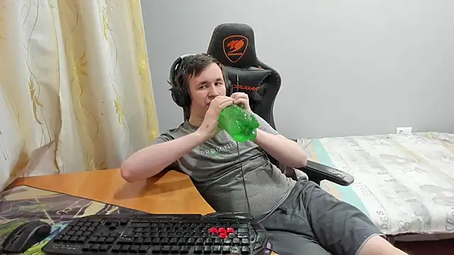 iliaskrislove webcam