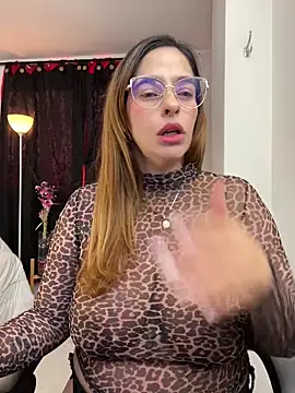 Alessandra_Schmoll webcam