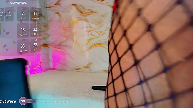 EbonyHansNight webcam