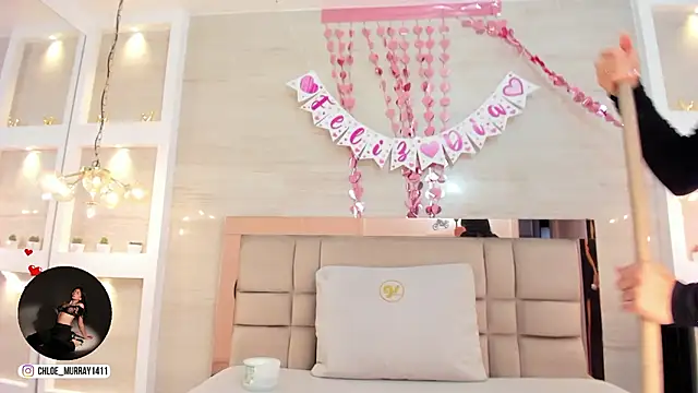 chloe_murray webcam