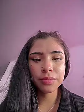 nicky_angelyc webcam