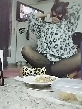 SweetSun69 from StripChat is Freechat