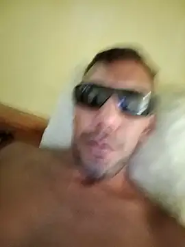 UnreadyChutzpa webcam