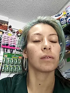 tefannyy_ - Tefannyy_'s free webcam - UK Sex Cams