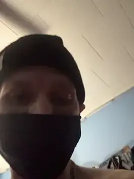 cloudd_kingg_iceyyy - Cloudd_Kingg_Iceyyy's free webcam - UK Sex Cams