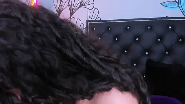 Sweet_Ariadna_ webcam