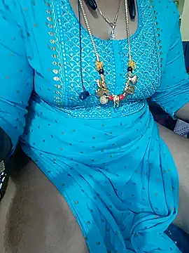 Webcam Model (negatamil)  is live.Free join now!