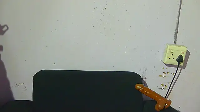 Augustine-Blooomxx webcam