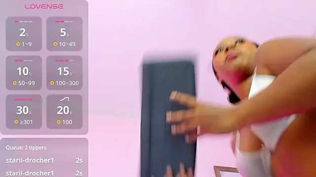 TalianaNewton webcam