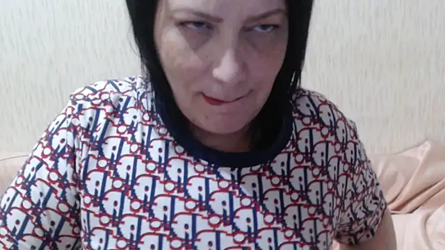 Mirabelle_Sweet webcam