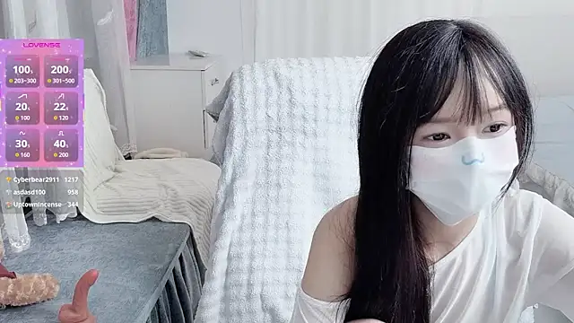 美女_nannan_在线直播