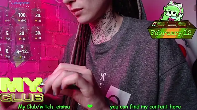 Witch_Emma webcam