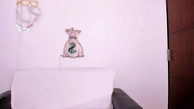 eileen_tanihara webcam