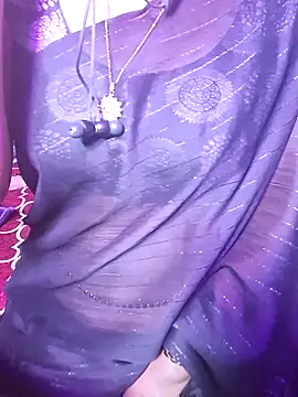 Webcam Model (XBHUUME)  is live.Free join now!