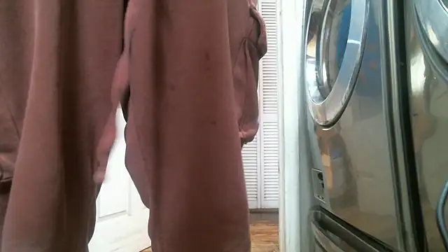 LostInEjaculation webcam