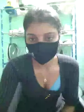 Webcam Model (Erotic-Girl)  is live.Free join now!