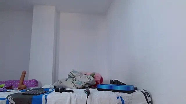 isabel_24_gil webcam