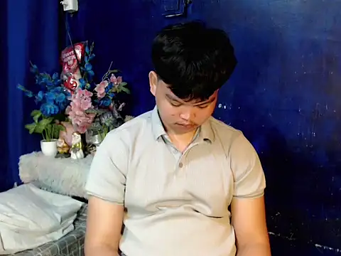 rain_cum (M twink) - LETS HAVE SOME FUN MAKE ME CUM