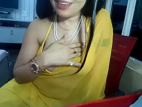 yourradhika webcam