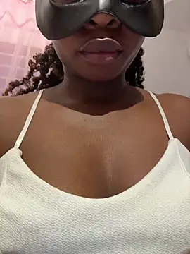 nottynadiaa - Nottynadiaa's free webcam - UK Sex Cams