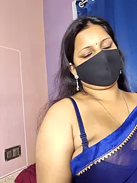 Webcam Model (noty_girl2) is live