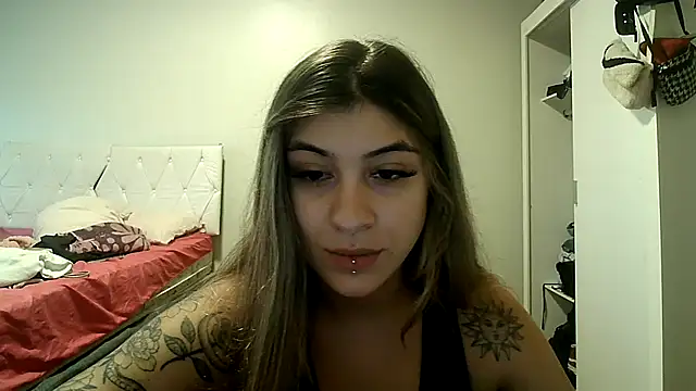 Becca_B webcam