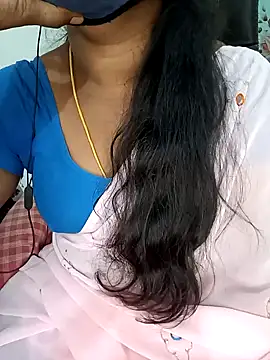 Tamil-hotwife webcam