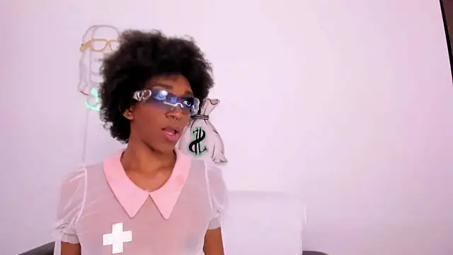 eileen_tanihara webcam