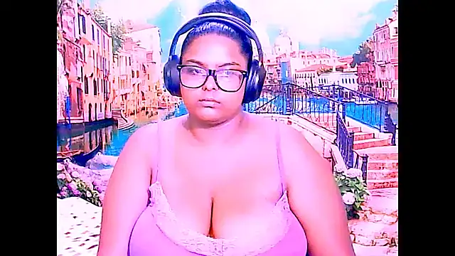 Indianfairy99 webcam