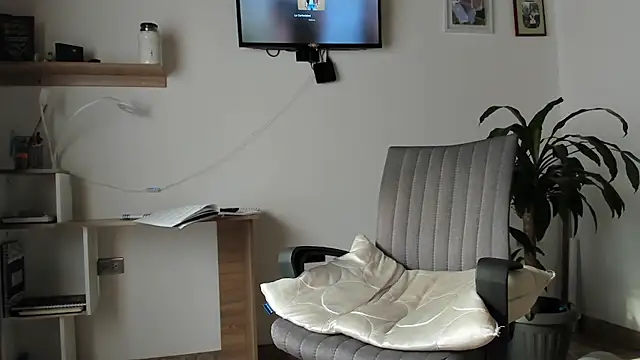 manucute_23_ - Manucute_23_'s free webcam - UK Sex Cams