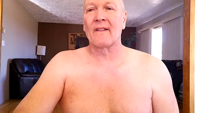 basicant (Ask my age) - #balds #bisexuals #doggy-style #flashing #gagging #humiliation #masturbation #muscular #recordable-publics #small-audience #spanking #white