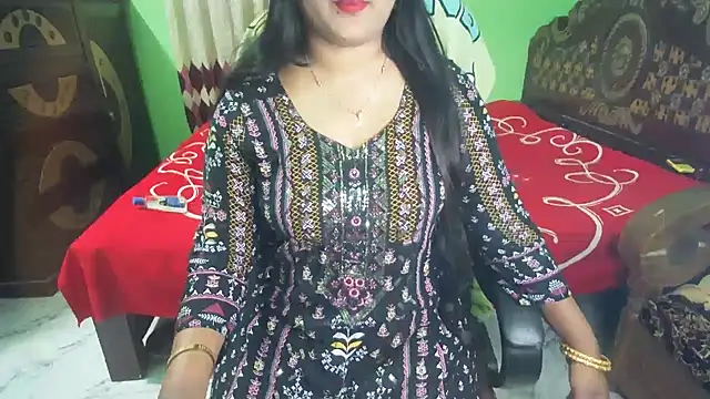 BengaliQueenStar webcam