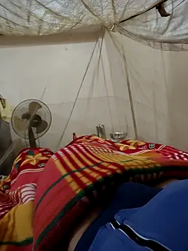 PIG_FUCKER_DADDY webcam