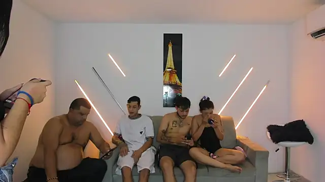 brutal_sex_room2k - Brutal_sex_room2k's free webcam - UK Sex Cams