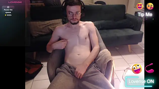 davidfrenchlove - Davidfrenchlove's free webcam - UK Sex Cams