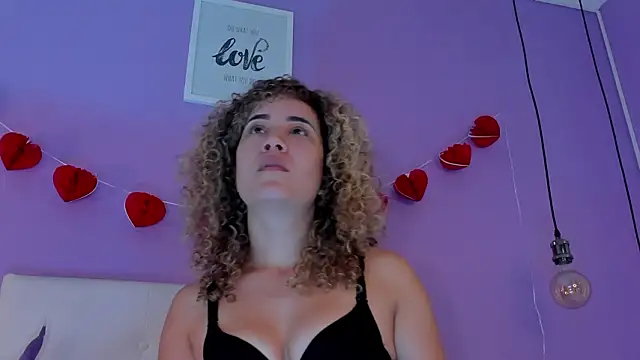 Charlotte11-11 webcam